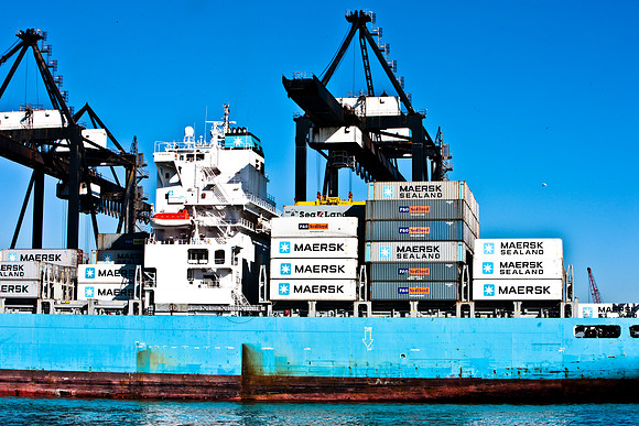 2903_DG_Port_Miami_Gargo_Ship_Containers_5l8Y_2697