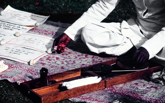 47300_SL_COLOR_INDIA_1987_19
