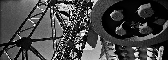 6046_FM_BW_XPAN_CA_02_7.jpg