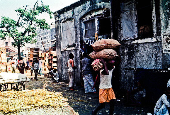 47282_SL_COLOR_INDIA_1987_7