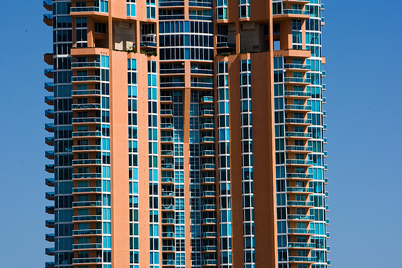 36135_DG_Color_USA_Miami_FL_Related_Group36135_Related_DG_ZV4N0648