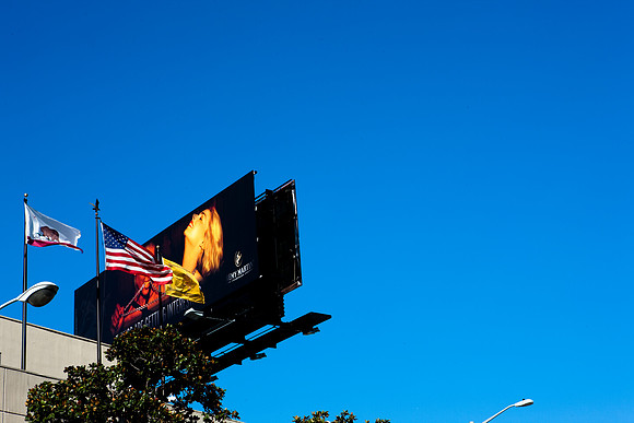 20080911_DVD40_DG_USA_LA_CA_5L8Y7616_full_blead