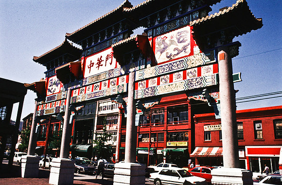 2548_SL_BOX_I_COLOR_OVKA_VICTORIA_CANADA_16