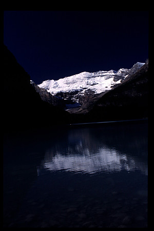 06822_B19_SL_COLOR_BANFF_NAT_PARK_LAKE_LOUIS_WS_97_04.jpg