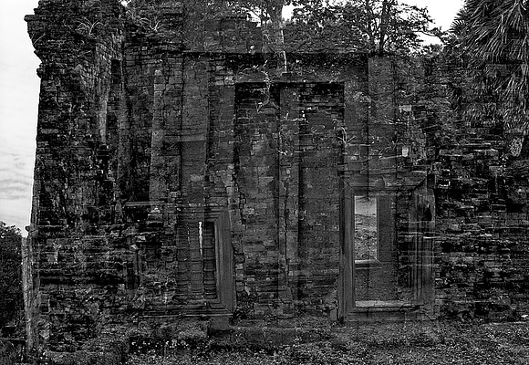 62456_2008_FM_BW_Temples_SlemReap_Cambodia_028