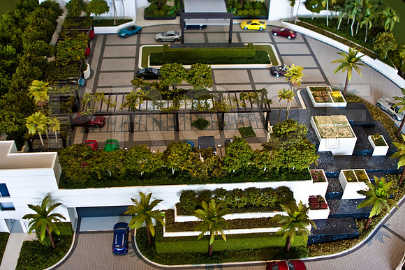 3014_DG_Trump_Hollywod_Related_Miami_FL_20090511-IMG_3110