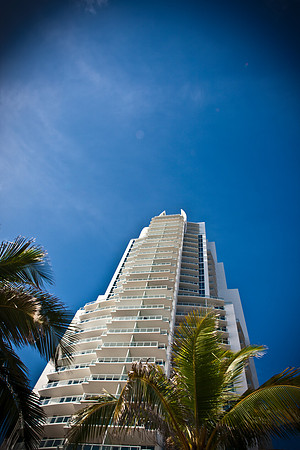 3807_DG_Miami_Beach_FL_5L8Y4751