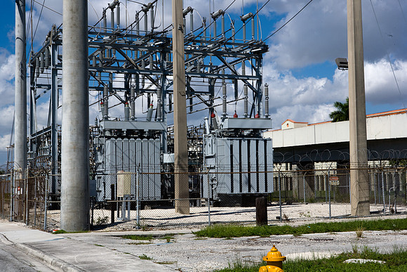 84777_Overtown_Project_20071012-8496