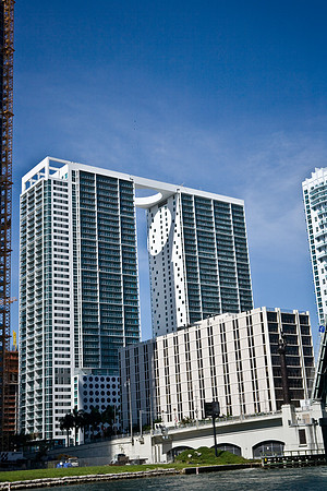 85465_FL_DG_ZV4N4353