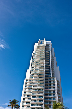 3807_DG_Miami_Beach_FL_5L8Y4694