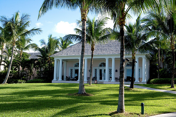 36166_DG_Color_USA_Nassau_Bahamas_Related_GroupNassau_Bahamas_ZV4N3323