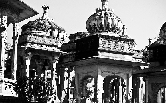 47271_SL_COLOR_INDIA_1987_12