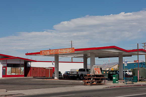 0022_DG_Reno_Nevada_Usa_20095L8Y9382