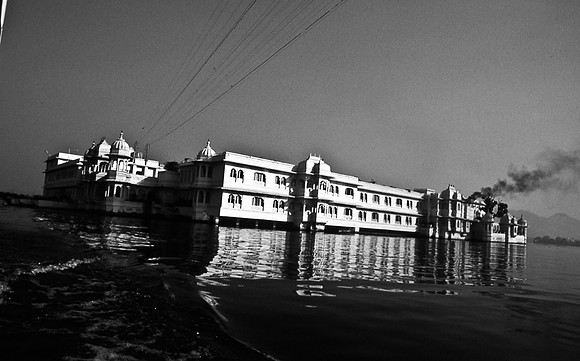 47274_SL_COLOR_INDIA_1987_4