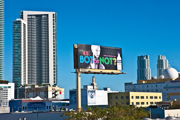 3452_DG_Over_395_HWAY_Miami_FL_5L8Y0287