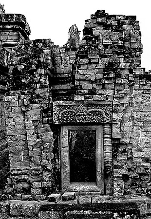62456_2008_FM_BW_Temples_SlemReap_Cambodia_036