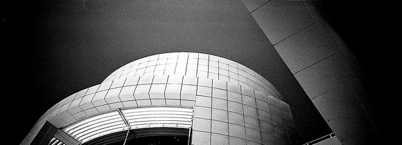 36072_BW_XPAN_Getty_Museum_Los_Angeles_CA_03_13