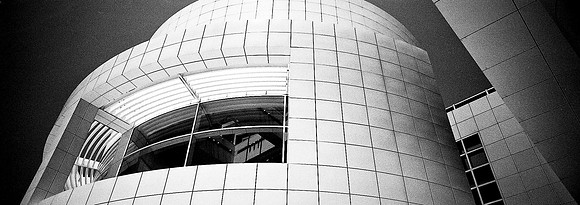 36072_BW_XPAN_Getty_Museum_Los_Angeles_CA_03_14 (1)