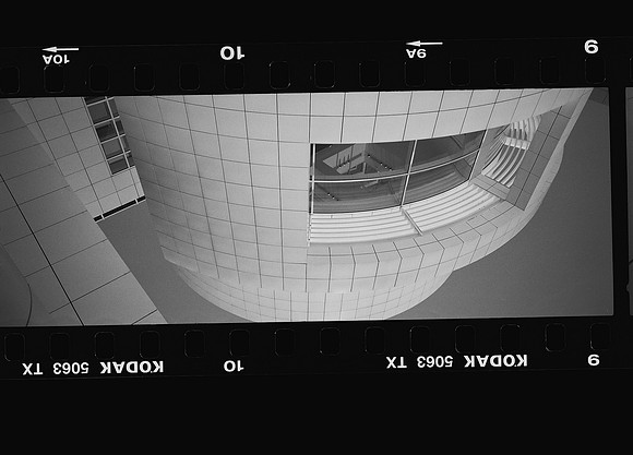 36072_BW_XPAN_Getty_Museum_Los_Angeles_CA_03_133