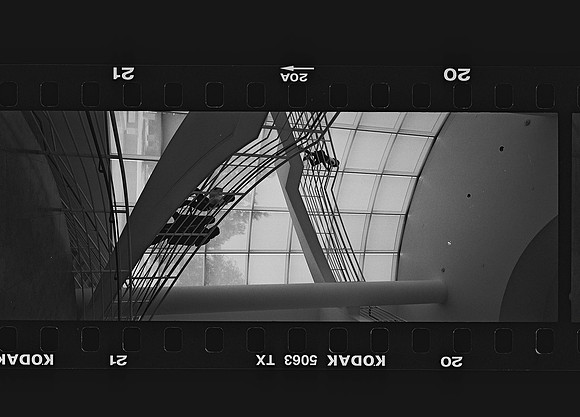 36072_BW_XPAN_Getty_Museum_Los_Angeles_CA_03_140