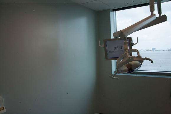 20040418_Jeff_Blum_Dental_Mount_Sinai_Miami_FL5004