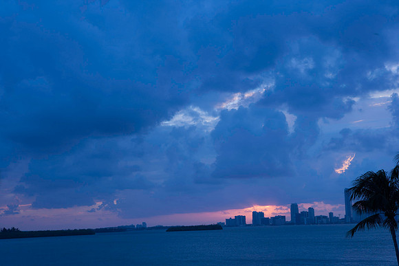 20071013_Miami_Sunset_Skyline_FL_ZV4N9107