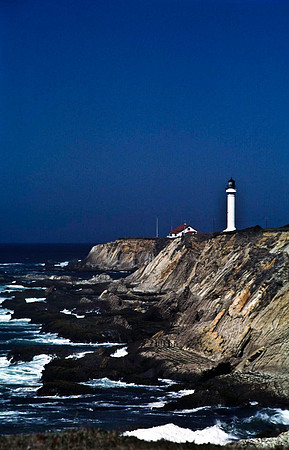 47981_B18_SL_COLOR_LIGHTHOUSE_TO_EUREKA_CA_97_02.jpg