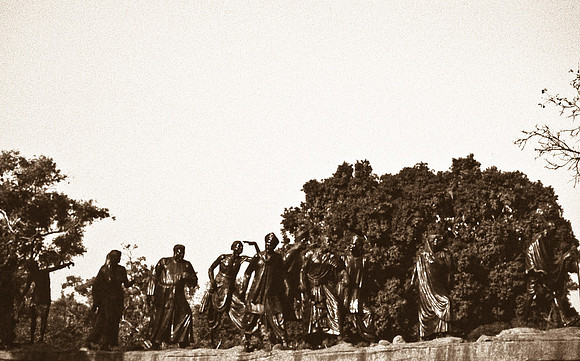 47301_SL_COLOR_INDIA_1987_2