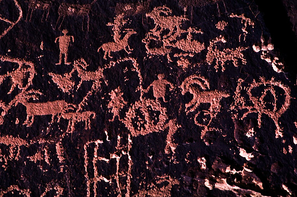 06788_B10_SL_COLOR_WILSON_ARCH_TO_NEWSPAPER_ROCK_STATE_PARK_UT_97_14.jpg