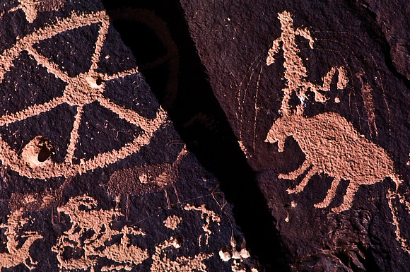 06788_B10_SL_COLOR_WILSON_ARCH_TO_NEWSPAPER_ROCK_STATE_PARK_UT_97_02.jpg