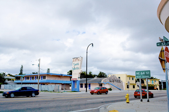 36155_DG_Color_USA_Miami_FL_Biscayne_BlvdZV4N6317_Oasis_Biscayne_BLV_Related