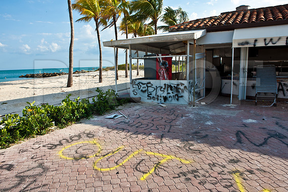 2806_DG_Fisher_Beach_C_lub_Demo_Miami_FL_5L8Y2991