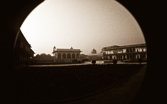 47296_SL_COLOR_INDIA_1987_3