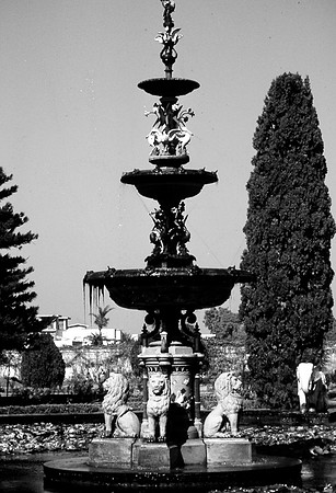 47264_SL_COLOR_INDIA_1987_17
