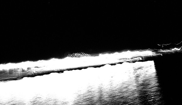 53234_B1_FM_BW_MIAMI_LIGHT_IN_MOTION_FL_09.tif