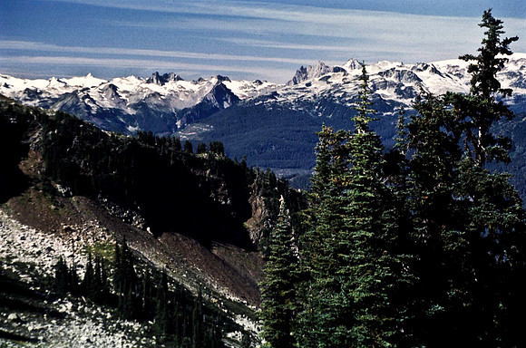 06812_B19_SL_COLOR_WHISTLER_WS_97_11.jpg