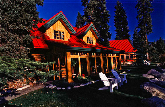06837_B19_SL_COLOR_LAKE_LOUISE_RELAIS_CHATEAU_TO_PORT_STEEL_HWY93_95_BC_WS_97_07.jpg