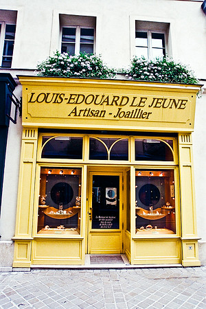 0408_FM_COLOR_35MM_COLOR_EK_FRANCE