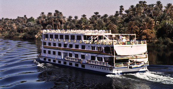 3346_SL_COLOR_ASWAN_EGYPT_1989_16