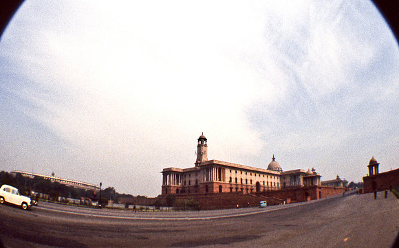 47296_SL_COLOR_INDIA_1987_9