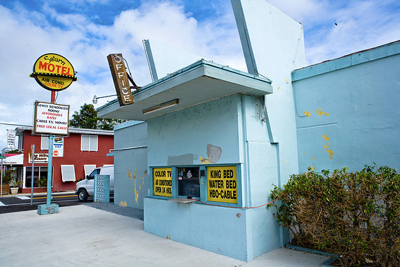 36155_DG_Color_USA_Miami_FL_Biscayne_BlvdZV4N6379_Oasis_Biscayne_BLV_Related
