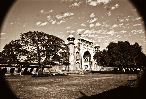 47281_SL_COLOR_INDIA_1987_4