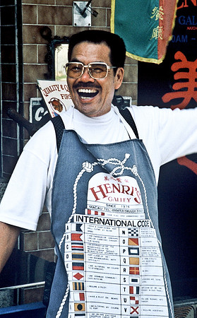 3775_SL_COLOR_AROUND_THE_WORLD_IN_8_MONTHS_APRIL_2000_14