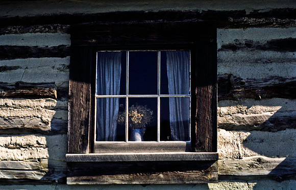 06839_B19_SL_COLOR_BANFF_TO_RADISSON_HOT_SPRINGS_TO_FORT STEEL_HWY93_95_BC_WS_97_09.jpg
