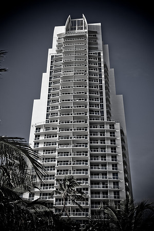 3807_DG_Miami_Beach_FL_5L8Y4712