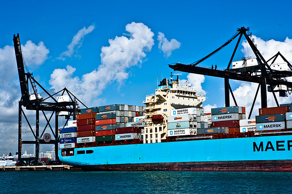 42577_85605_Port_Miami_Tanker_Cargo_Ship_FL_ZV4N4896