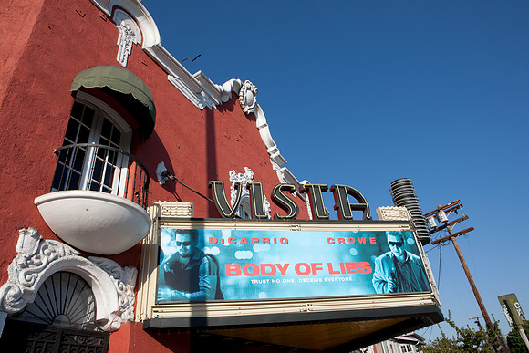20080911_DVD40_DG_USA_LA_CA_5L8Y7743_full_blead