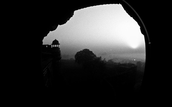 47276_SL_COLOR_INDIA_1987_11