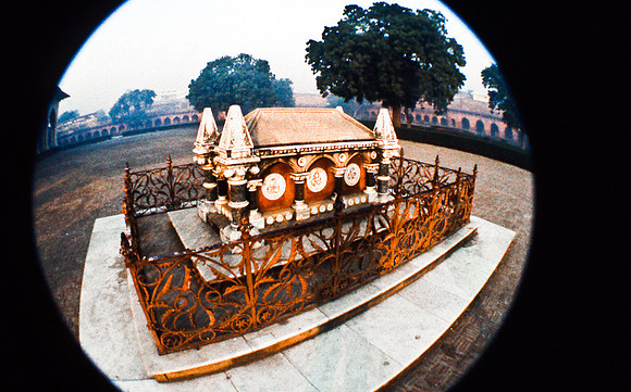 47302_SL_COLOR_INDIA_1987_2