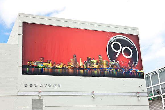 3453_DG_Billboards_Wynwood_District_Miami_FL_5L8Y0085